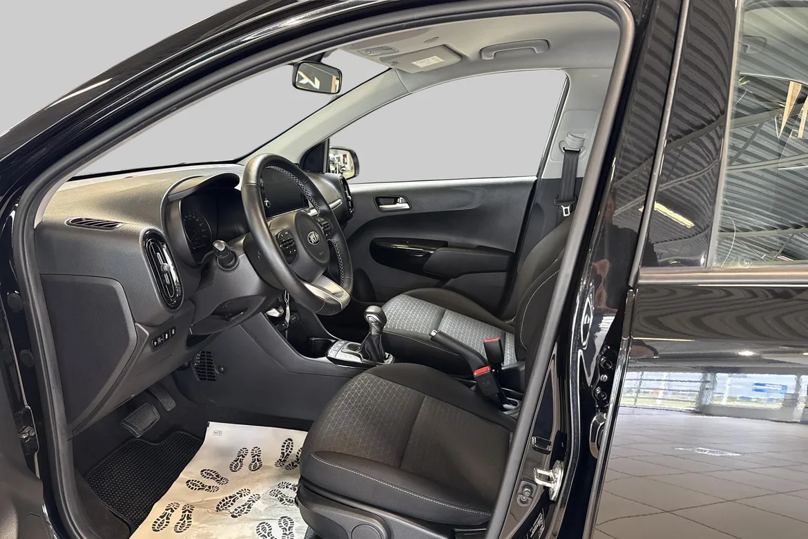 picture of a car