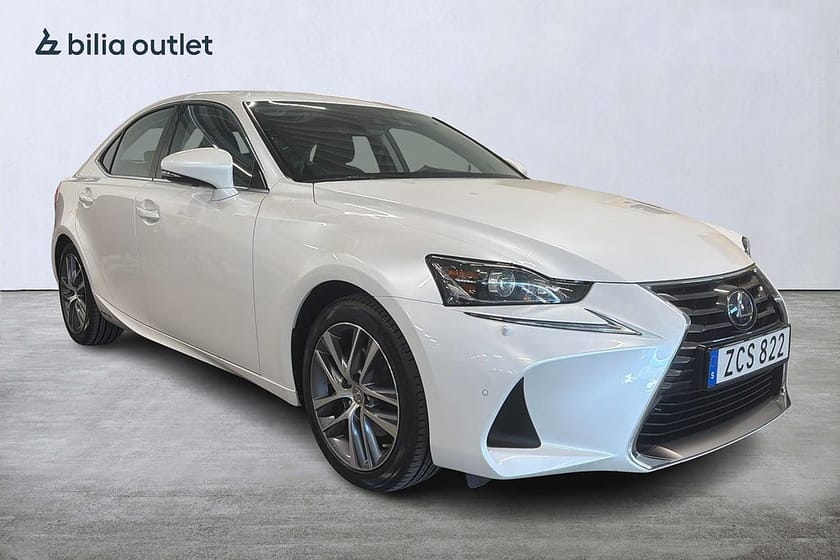 Bild 2 av Lexus IS 300h 2.5 CVT Executive B-kamera Navigation