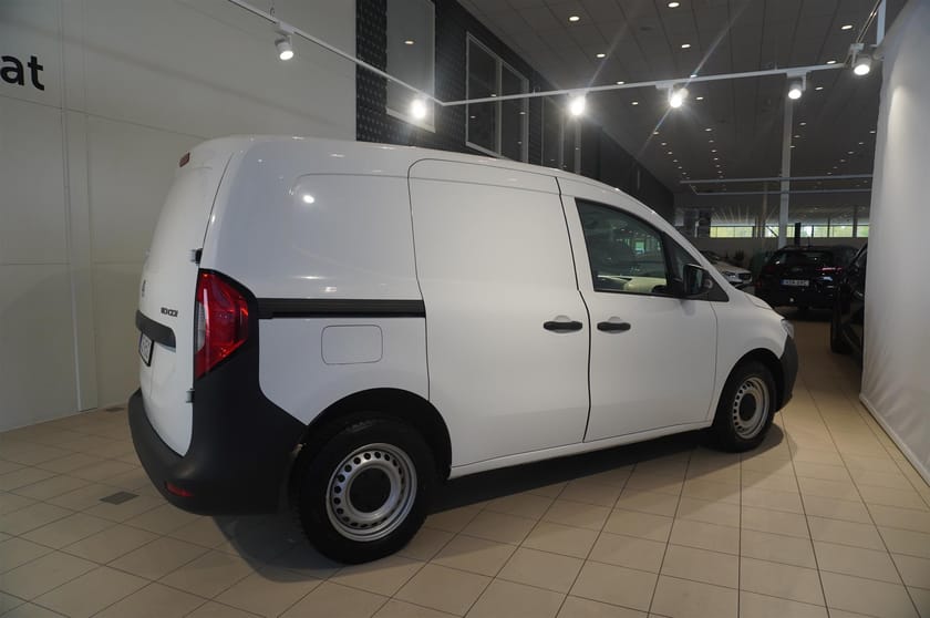 Bild 5 av Mercedes-Benz Citan 110 CDI Backkamera Drag Låg Skatt