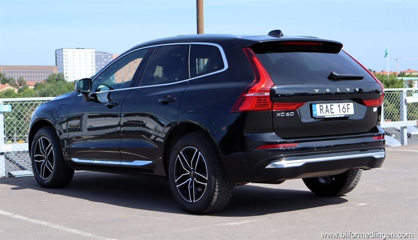 Bild 3 av Volvo XC60 T6 2.0 Recharge AWD Panorama S/V.hjul Moms