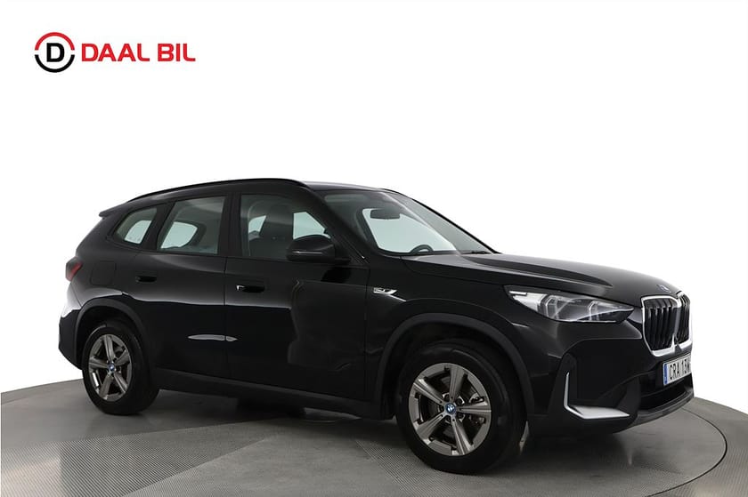 Bild 4 av BMW X1 xDrive25e 245HK 16,3kWh H/K® 3D-VIEW HUD VÄRMARE NFC
