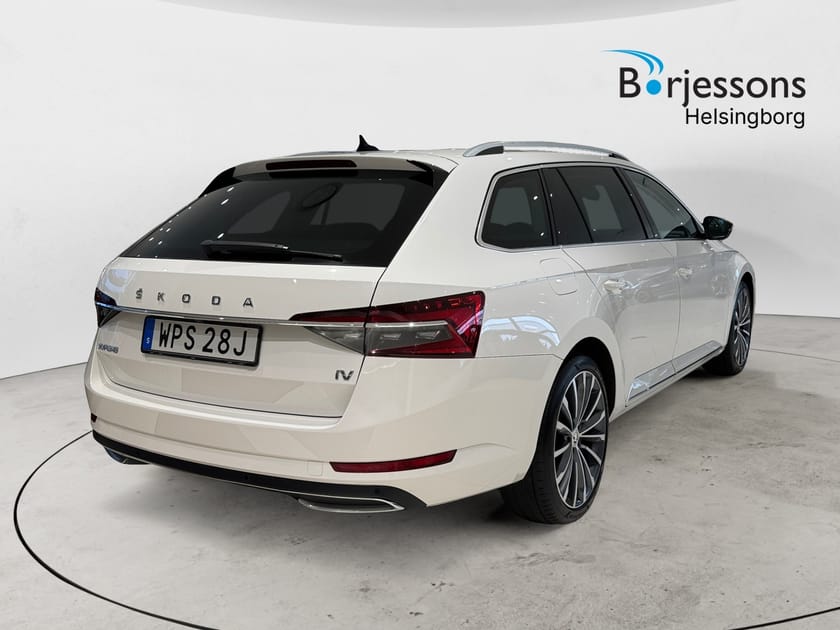 Bild 3 av Škoda Superb iV Kombi