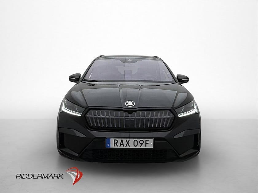 Bild 3 av Škoda Enyaq iV 80x Skoda Sportline HuD Canton Kamera Drag Rattvärme