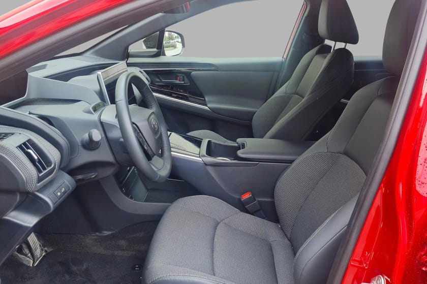 Bilde 4 av Toyota bZ4X AWD Active Tech - LED Matrix - Ryggekamera - Ad.cruise