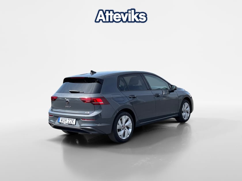 Bild 3 av Volkswagen Golf LIFE 1.5 eTSI 150hk *Backkamera/Komfortpaket*