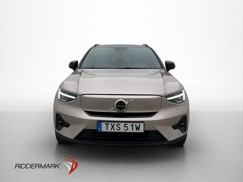 Bild 3 av Volvo XC40 Recharge Plus Edition Drag Värmare Kamera Navi MOMS