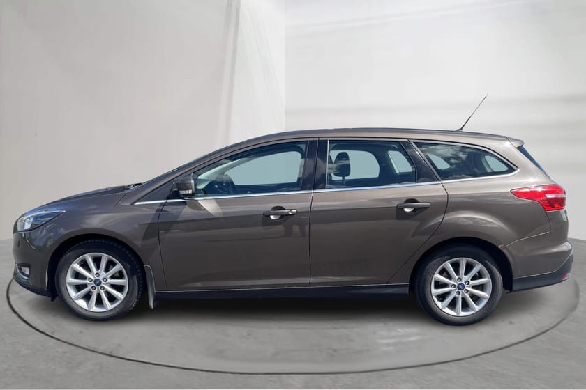 Bild 2 av Ford Focus Kombi 1.0 EcoBoost (125hk) Titanium AC Drag