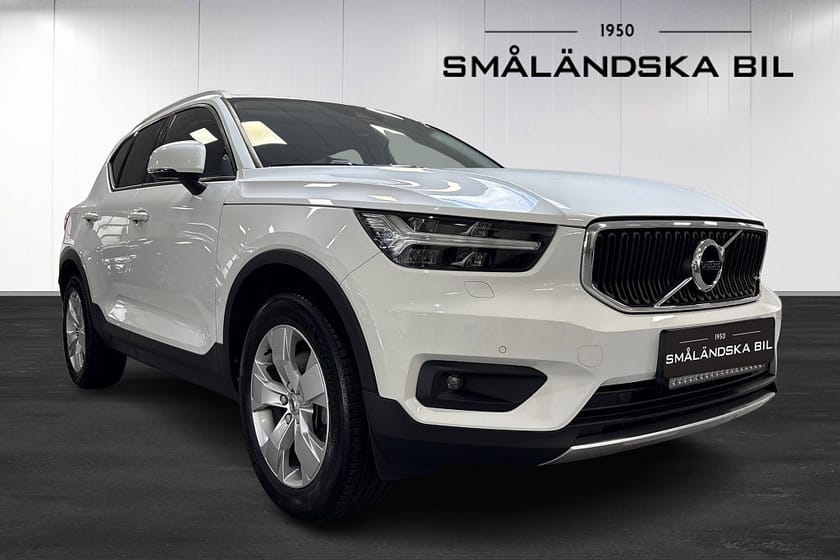 Bild 2 av Volvo XC40 D4 AWD Geartronic Momentum Intro Edition Euro 6
