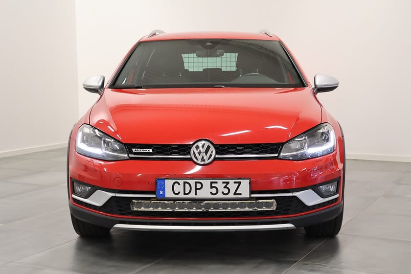 Bild 3 av Volkswagen Golf Alltrack 2.0 TDI 4Motion Drag V-Hjul Värmare NyServad