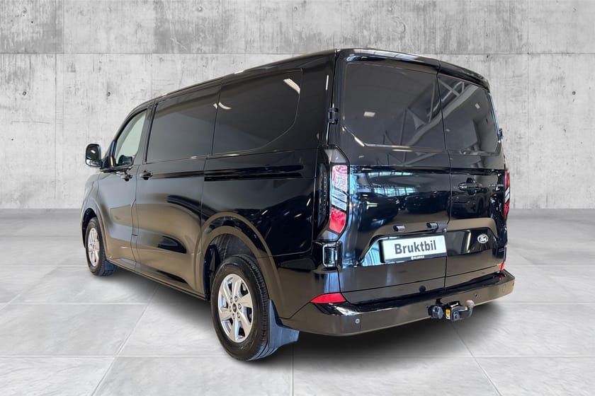 Bilde 3 av Ford Transit Custom 320 Limited AWD L1 H-feste/Webasto/Kamera/2xskyvedør/ACC++