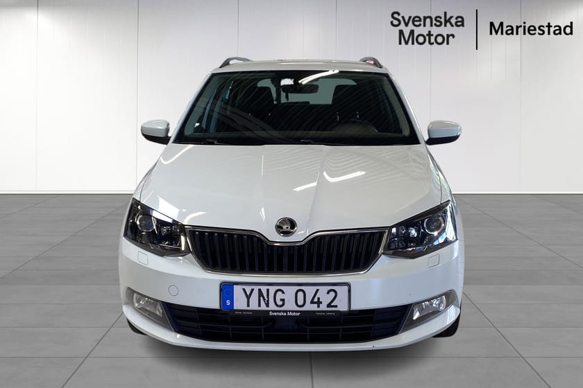 Bild 2 av Škoda Fabia Kombi 1.0 TSI Style / Farthållare / Android Auto & Apple Carplay