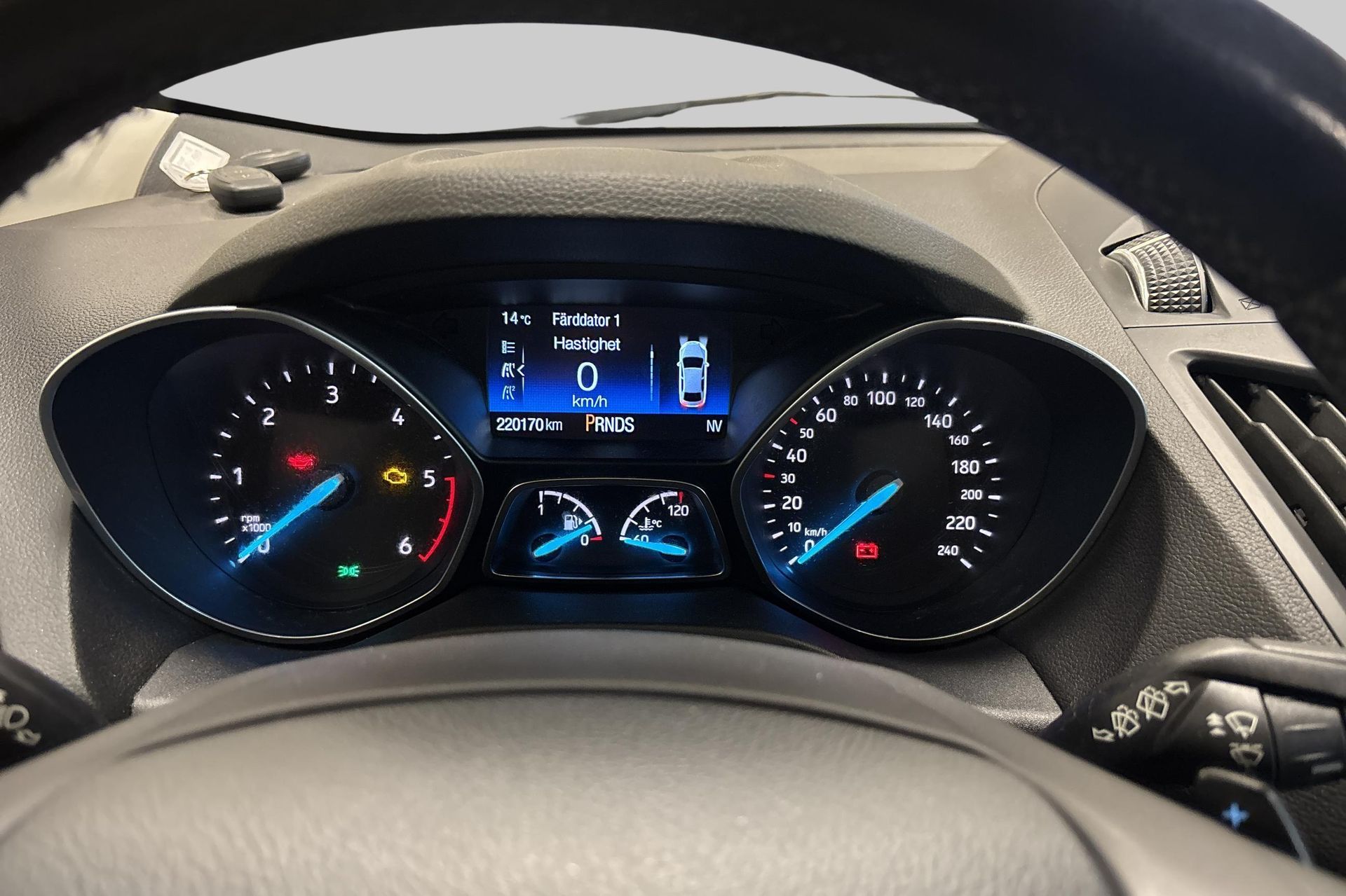 Ford Kuga 2019, bild 7/8