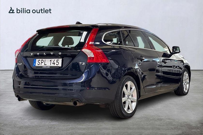 Bild 5 av Volvo V60 T3 Summum 152hk Navi Läder Backkamera