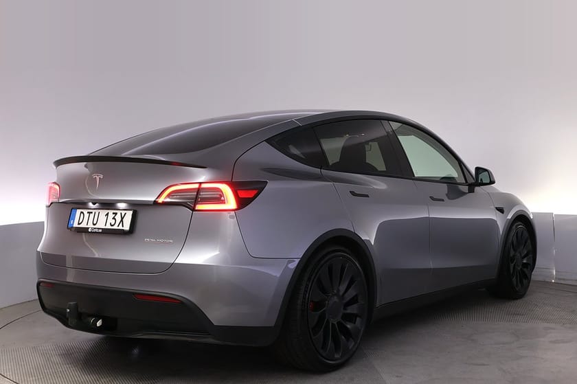 Bild 5 av Tesla Model Y Performance Uppg. Autopilot Panorama Drag