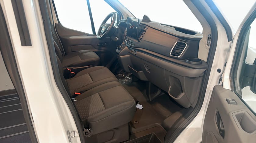 Bild 3 av Ford Transit 350 Trend L3 |165hk|Automat|DEMO|