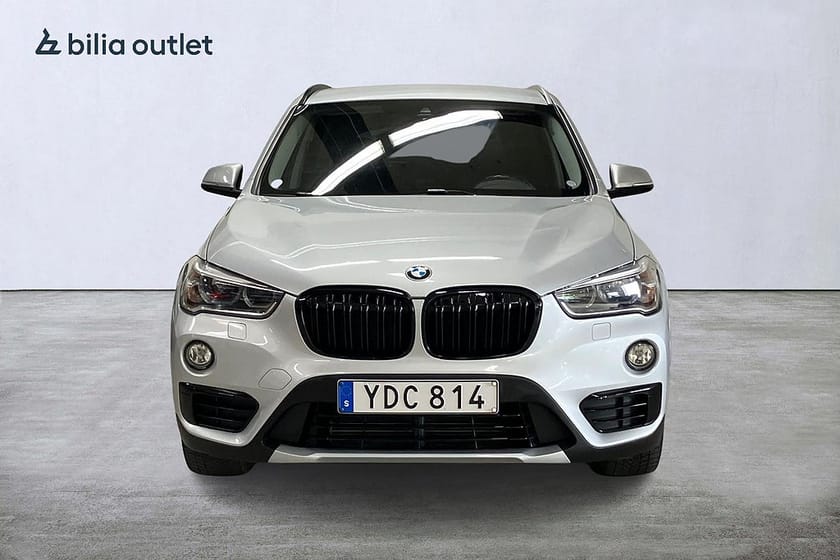 Bild 3 av BMW X1 sDrive18i Steptronic Sport line 136hk Navi Backkamera