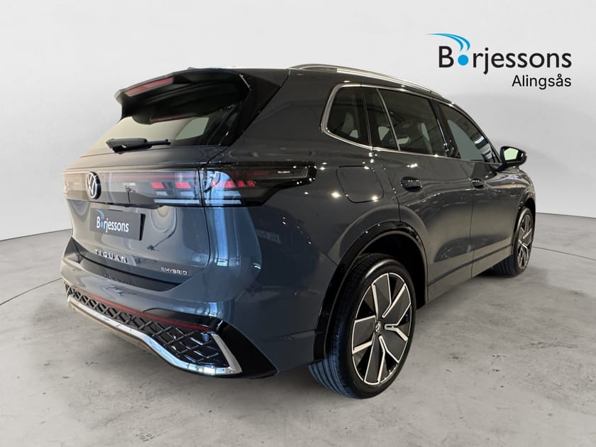 Bild 3 av Volkswagen Tiguan eHybrid R-LINE 272 HK DSG6