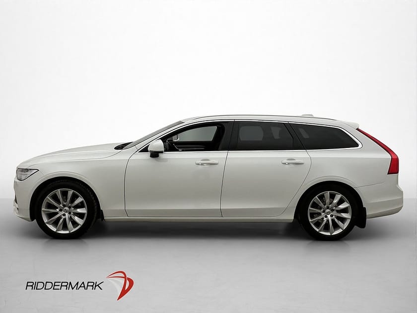 Bild 4 av Volvo V90 D4 190hk Momentum VOC Värmare Drag Carplay