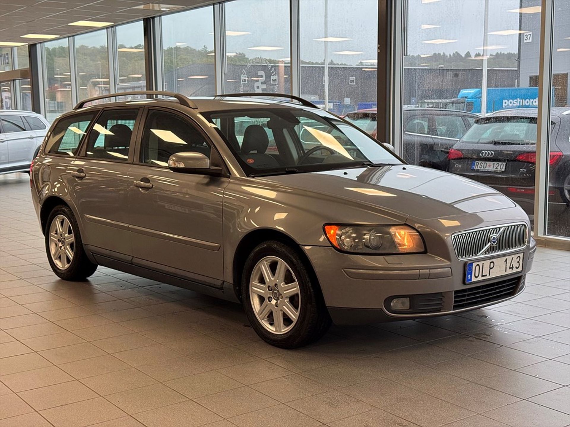 Volvo V50