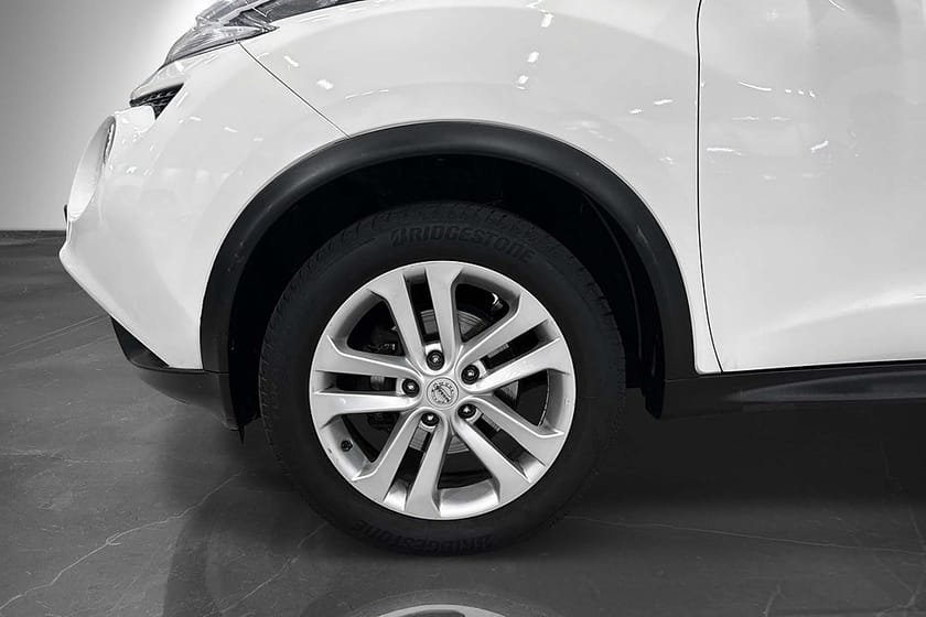Bild 2 av Nissan Juke 1.2 DIG-T 115hk  Euro 6 Navi Backkamera Farthållare