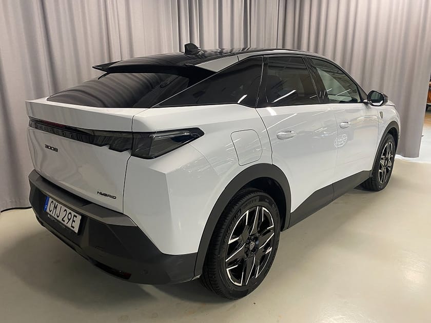 Bild 4 av Peugeot 3008 Hybrid 145 GT 145hk Automat. Navi, Rattvärme