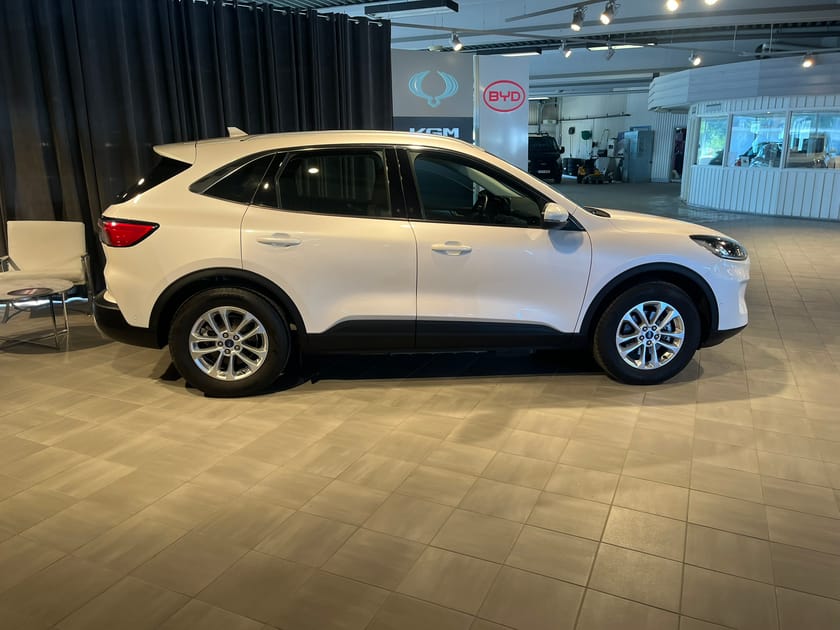 Bild 2 av Ford Kuga Plug-In Hybrid Titanium Busines (225HK) Automat