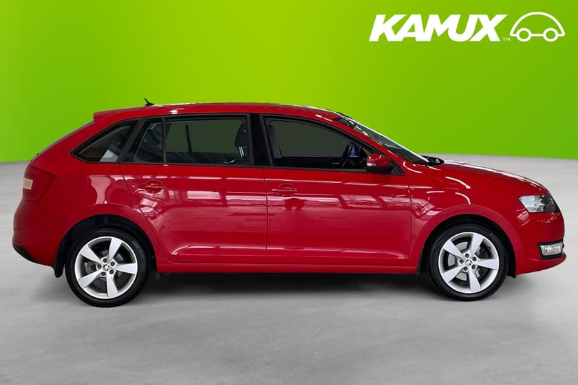 Bild 2 av Škoda Rapid Spaceback 1.2 TSI Manual 110 hk M-värm Nyservad Apple CarPlay