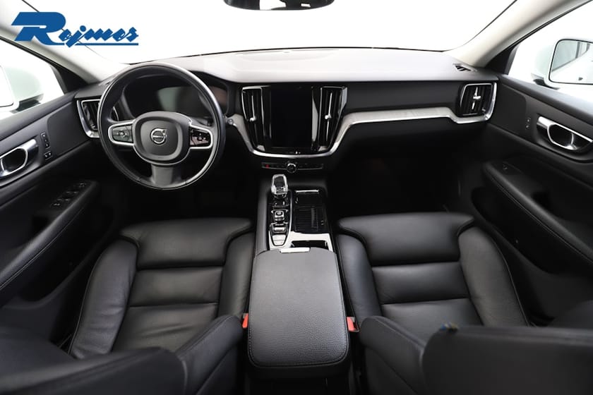 Bild 2 av Volvo V60 Recharge T8 Inscription