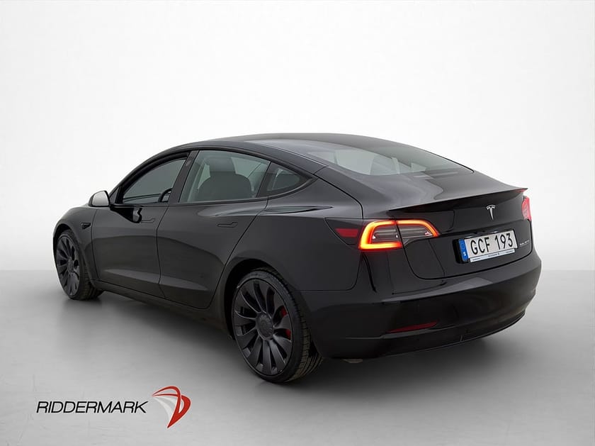 Bild 5 av Tesla Model 3 Performance Svensksåld MOMS