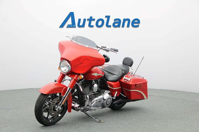 Bild 4 av Harley-Davidson CVO Street Glide