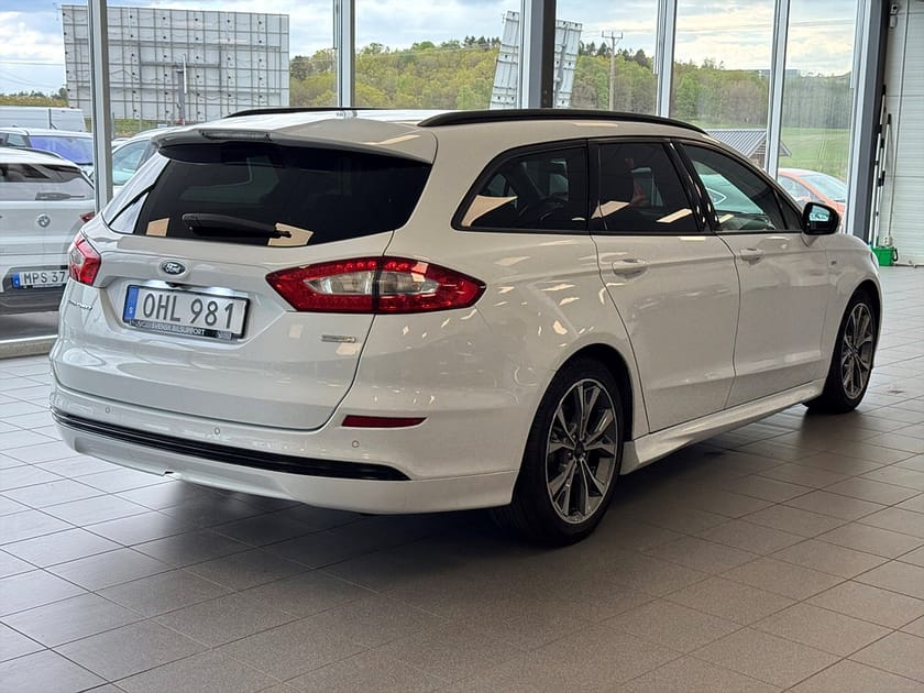 Bild 2 av Ford Mondeo Kombi 1.5 EcoBoost ST-Line Automat Drag Kamera