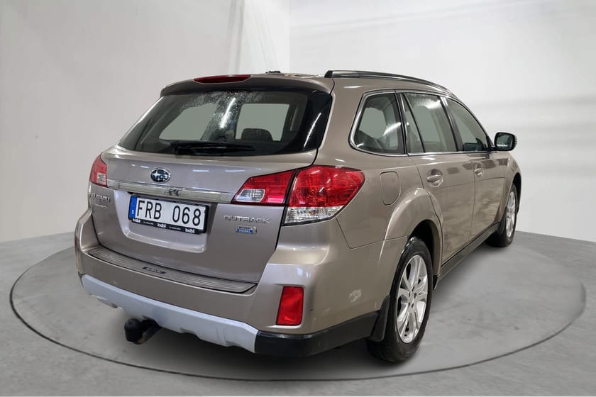 Bild 3 av Subaru Outback 2.0D (150hk)