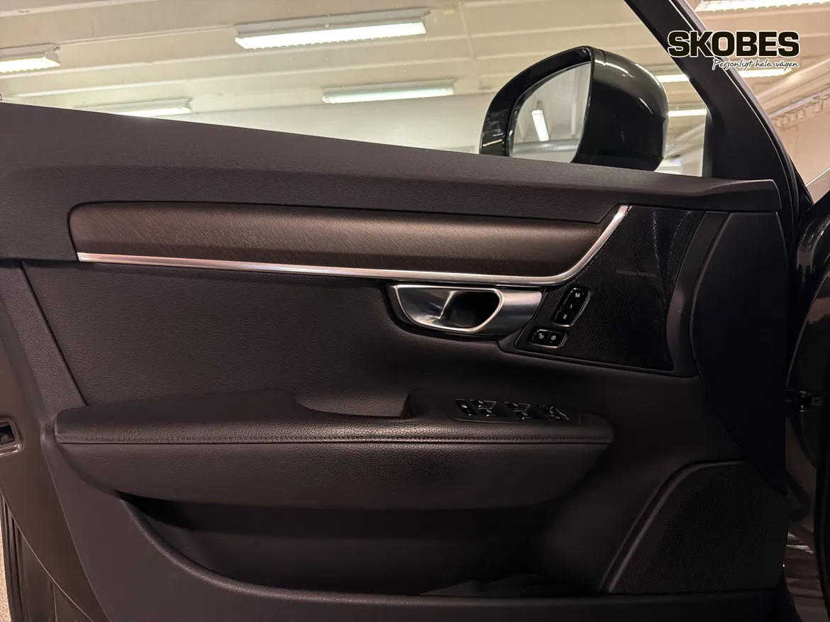 Volvo V90 Cross Country