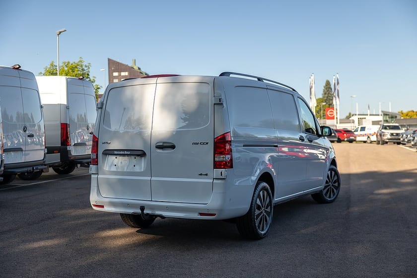Bild 2 av Mercedes-Benz Vito 119 CDI 4x4 3.0t