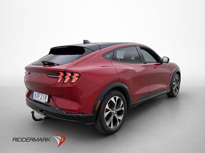 Bild 5 av Ford Mustang Mach-E Standard Range AWD Teknik Drag Pano B&O