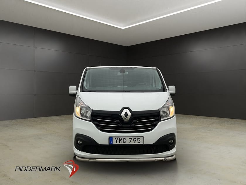 Bild 5 av Renault Trafic Skåpbil Formula Edt L2 145hk Värm Drag B-Kamera Moms