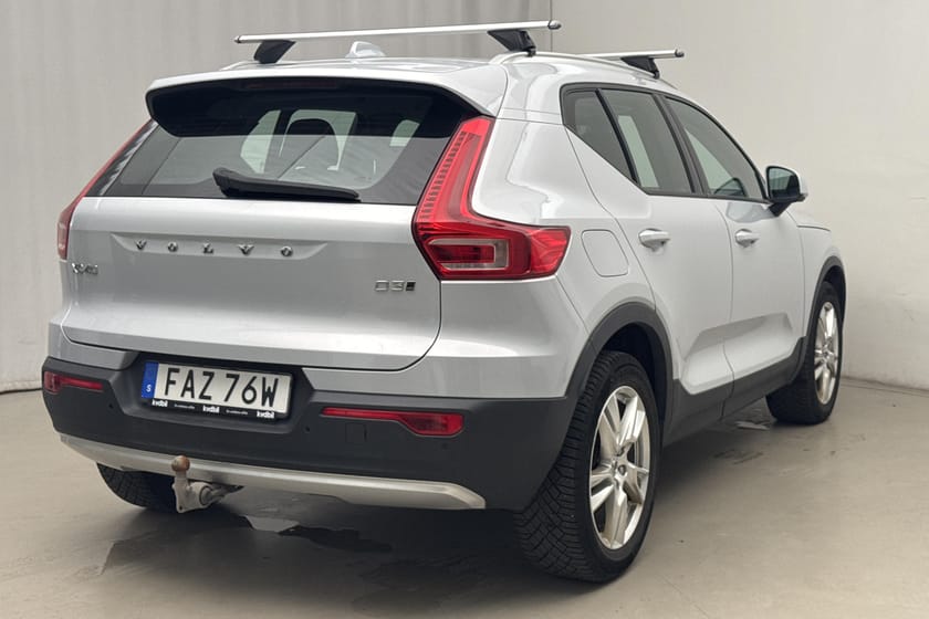 Bild 3 av Volvo XC40 D3 AWD (150hk) Momentum Teknikpaket Värmare
