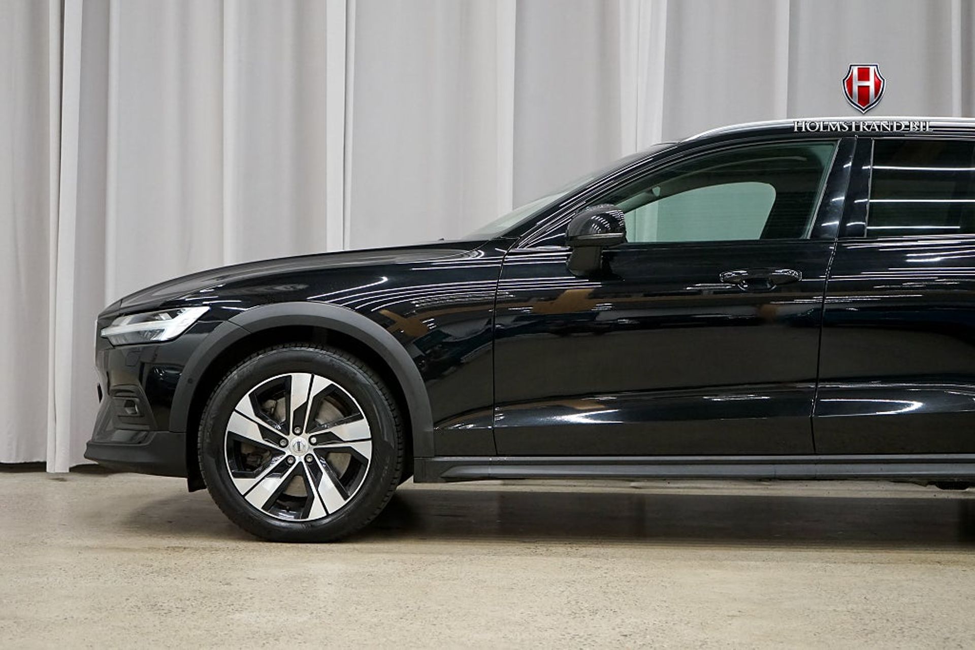 Volvo V60 Cross Country 2022, bild 6/10