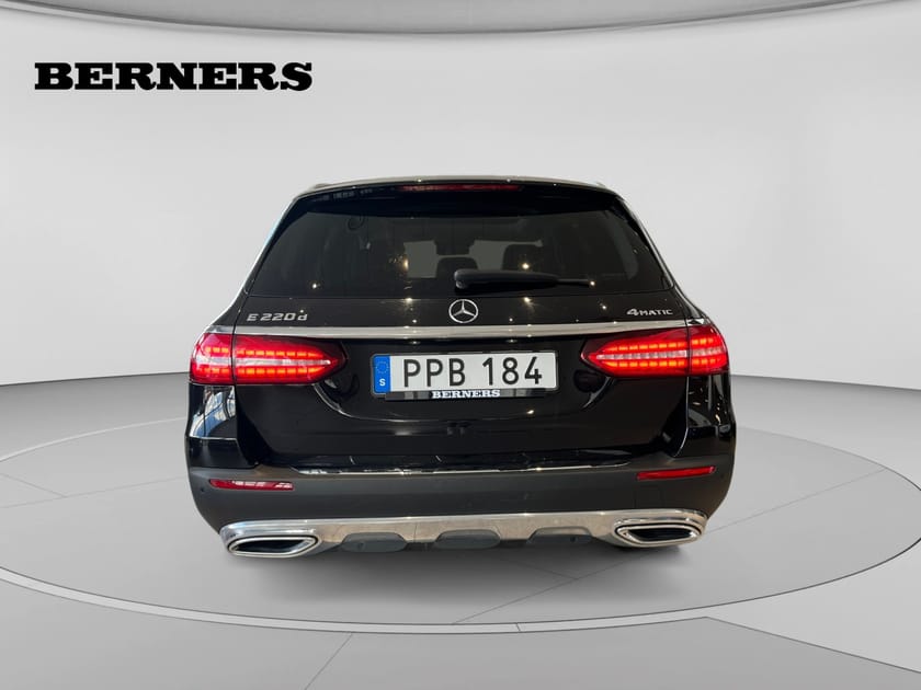 Bild 4 av Mercedes-Benz E 220 d 4MATIC All-Terrain Allterrain Pano/Burmester
