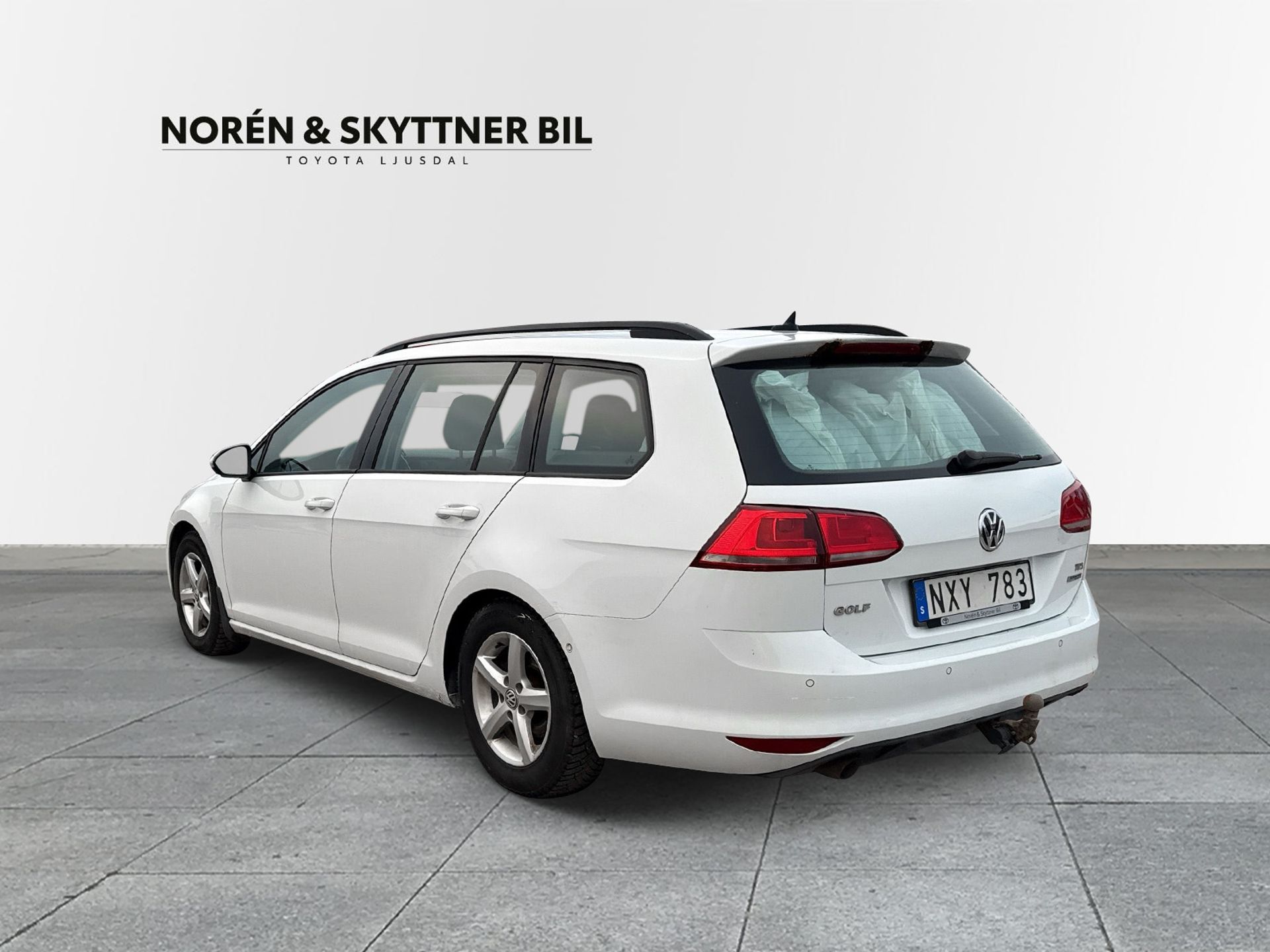 Volkswagen Golf 1.6 TDI DPF BMT 2014, bild 2/20