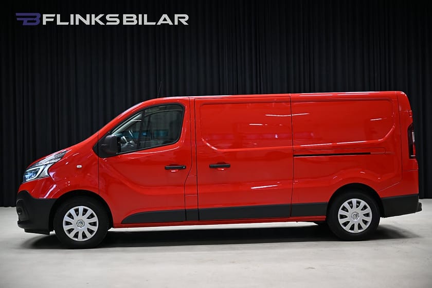 Bild 2 av Renault Trafic Skåpbil 145HK L2 Automat|Inredd|Dubbeldörr|LED|GPS|Backkamera