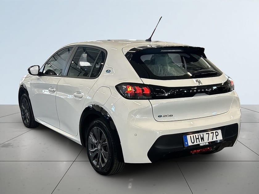 Bild 5 av Peugeot e-208 S&V-hjul/Psens/Farthållare/Röststyrning/Bluetooth