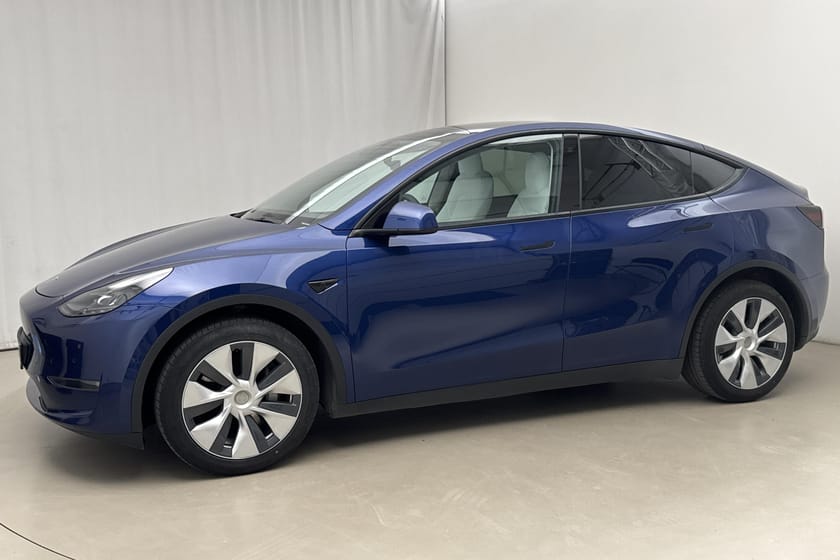 Bild 2 av Tesla Model Y Long Range AWD Dual Motor Vitt läder