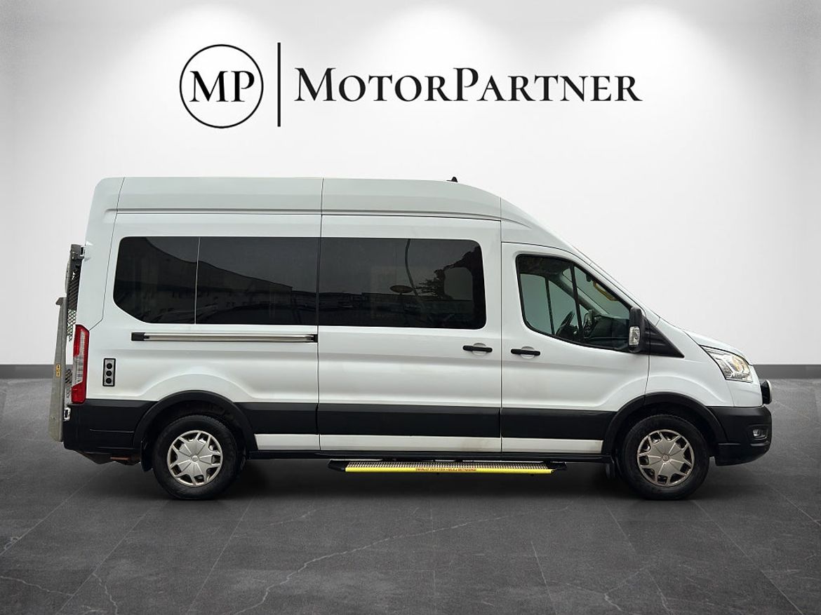 Ford Transit 350 Kombi, bild 8 av 22