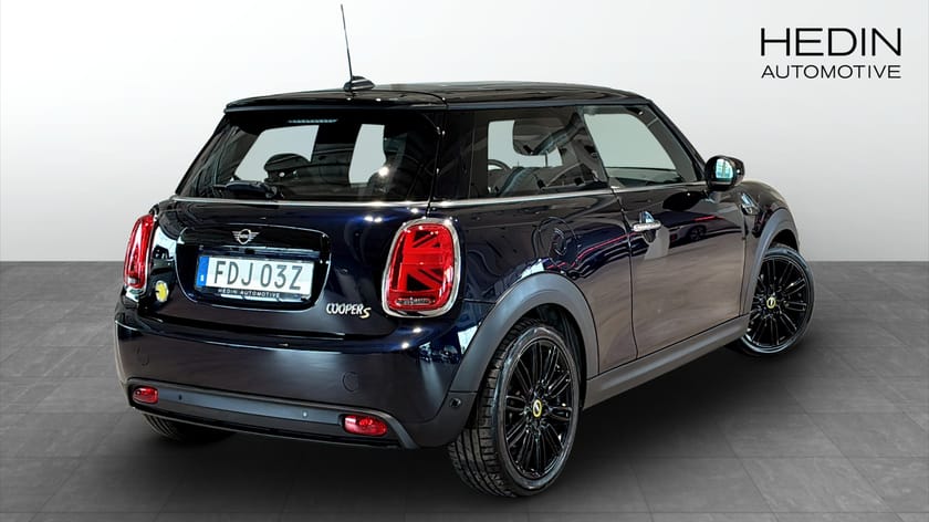 Bild 2 av MINI Cooper SE 184hk Pano / Apple CarPlay / Navi / HuD / H&K / Backkamera