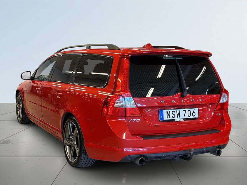 Bild 5 av Volvo V70 2.5 R-Design P-sens/Värmare/Skinn/Drag/SoV-däck