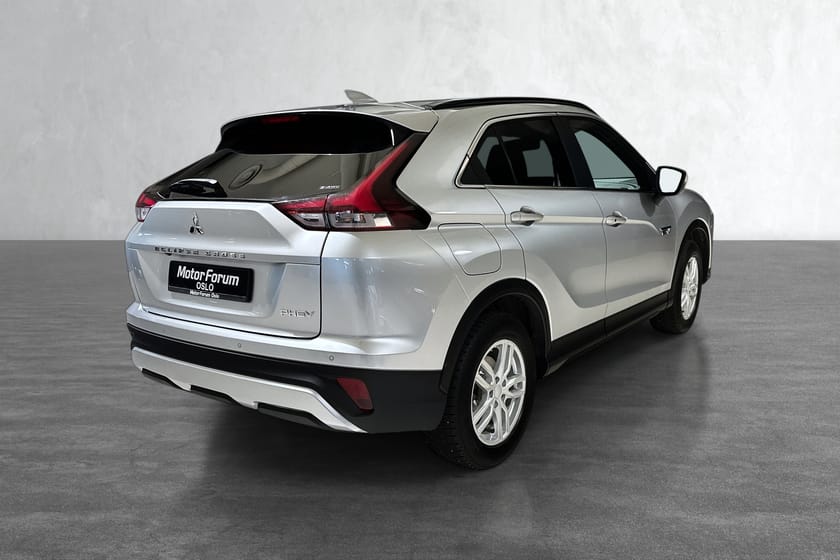 Bilde 5 av Mitsubishi Eclipse Cross PHEV demobil, 4x4, toppmodell, soltak, skinn