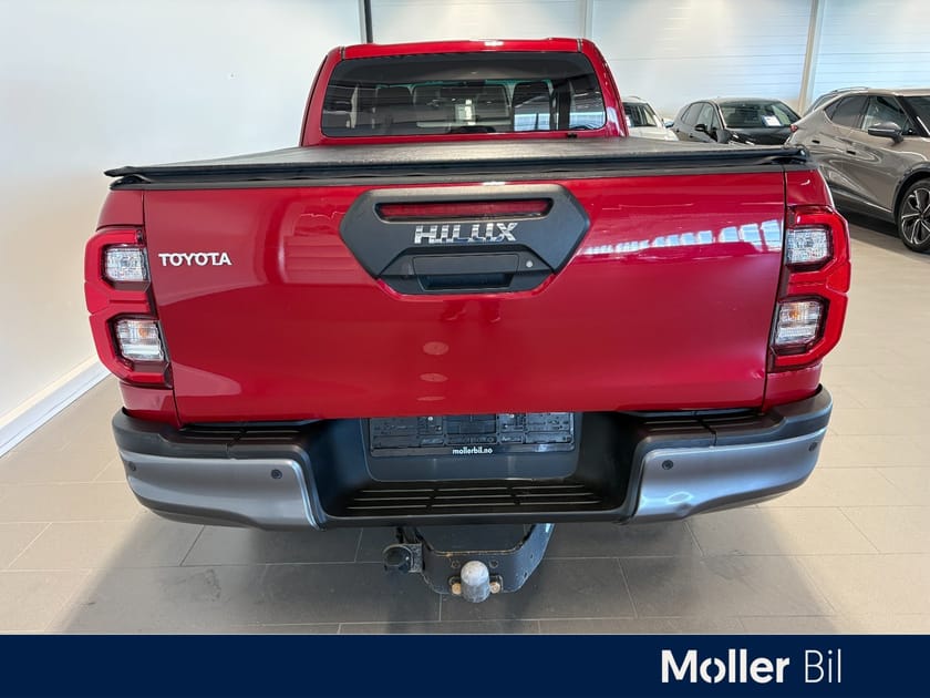 Bilde 5 av Toyota Hilux Extra Cab 2,8 204hk X-Cab 4WD SR aut