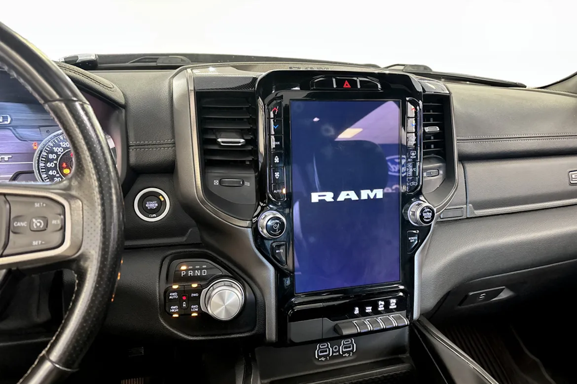 RAM 1500 Crew Cab