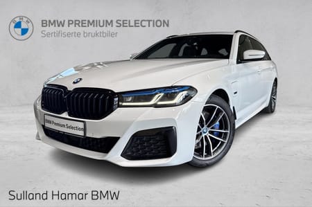 BMW 530e xDrive Touring M-SPORT PANO KOMF.SETER AD.CRUISE LASER KROK KEYLESS